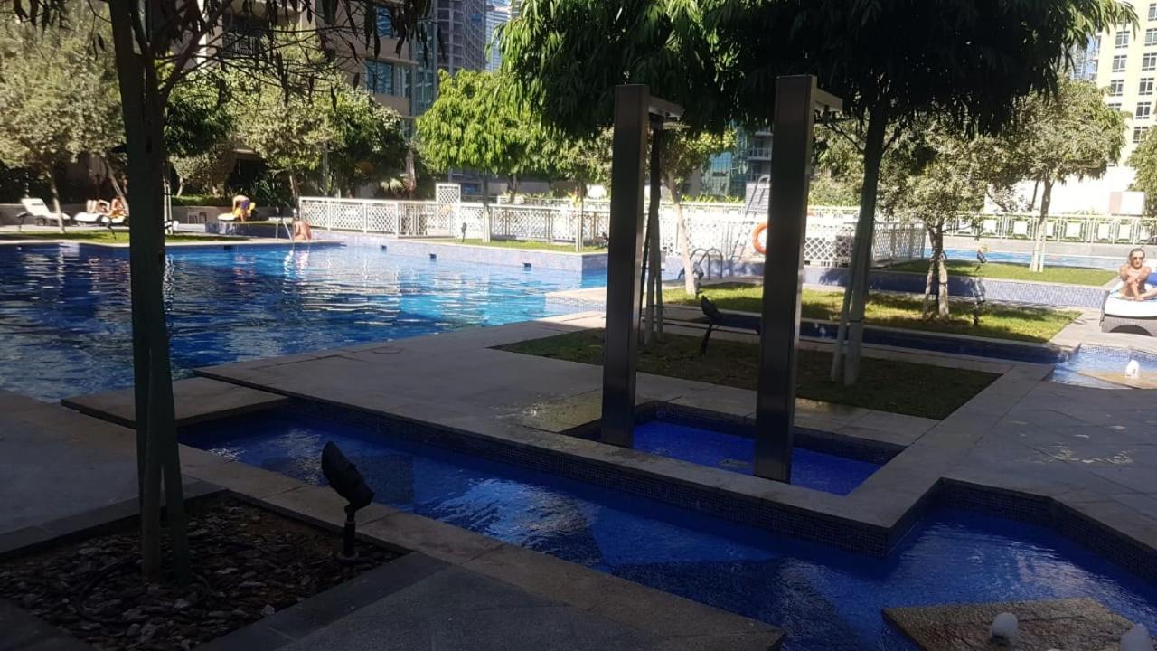 Durrani Homes - Designer 2br With Stunning Burj Khalifa And Fountain View * Дубай